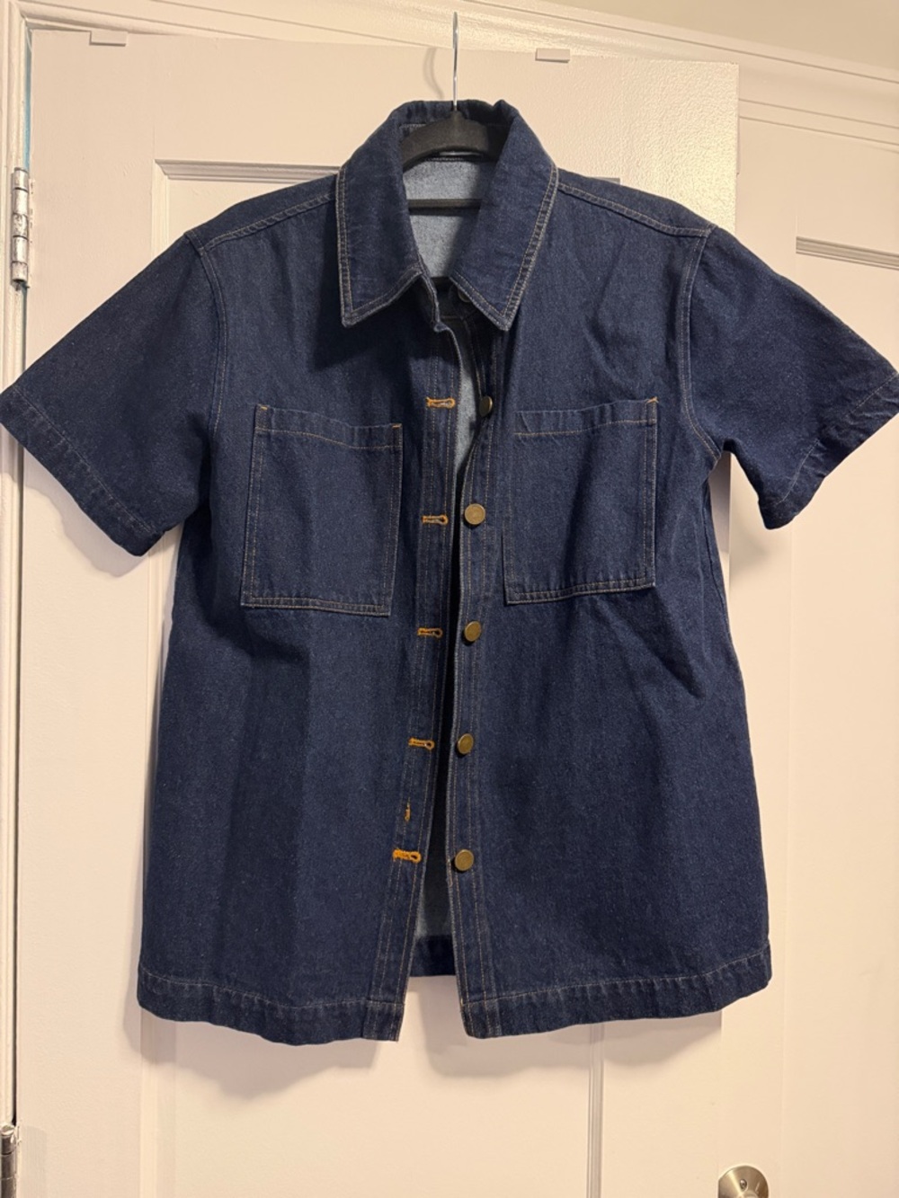 Oversized Short-Sleeve Dark Blue Denim Button-Front Shirt